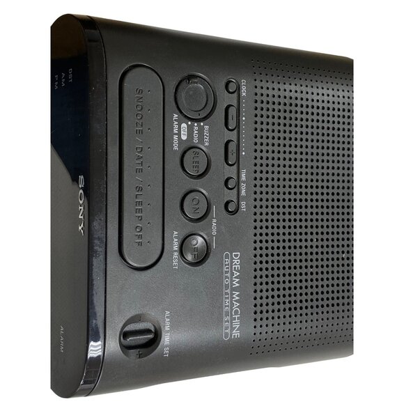 Sony Dream Machine AM/FM Clock Radio Model ICF-C218 - Picture 8 of 8